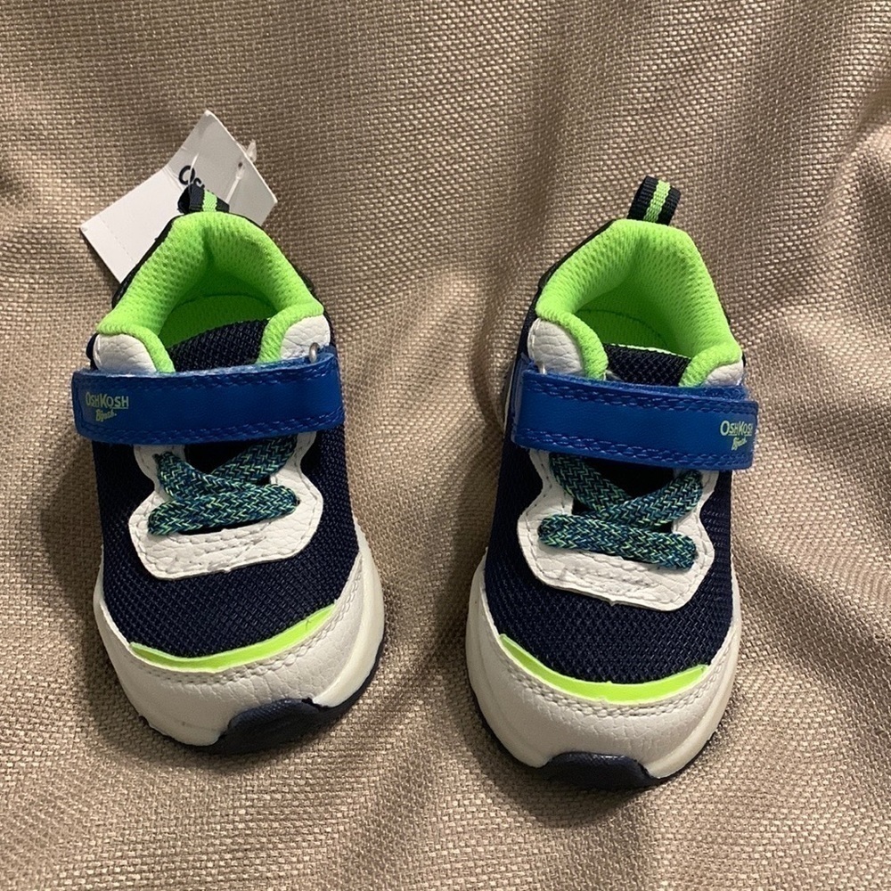 Osh Kosh Toddler Boy’s Yubari Sneakers